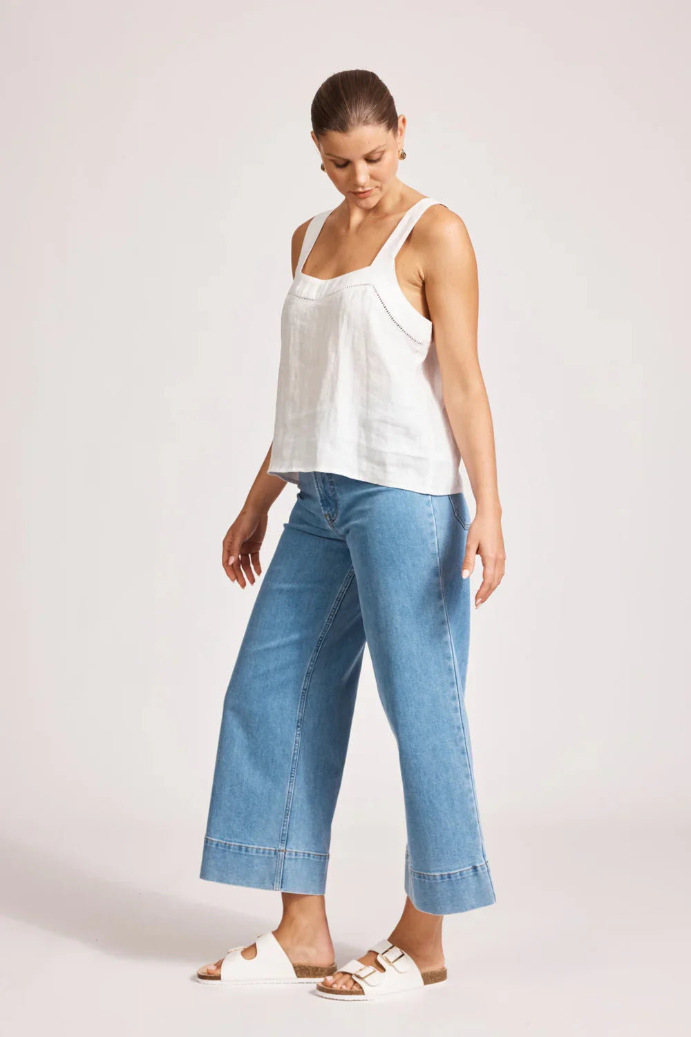 Miramar Tank / White