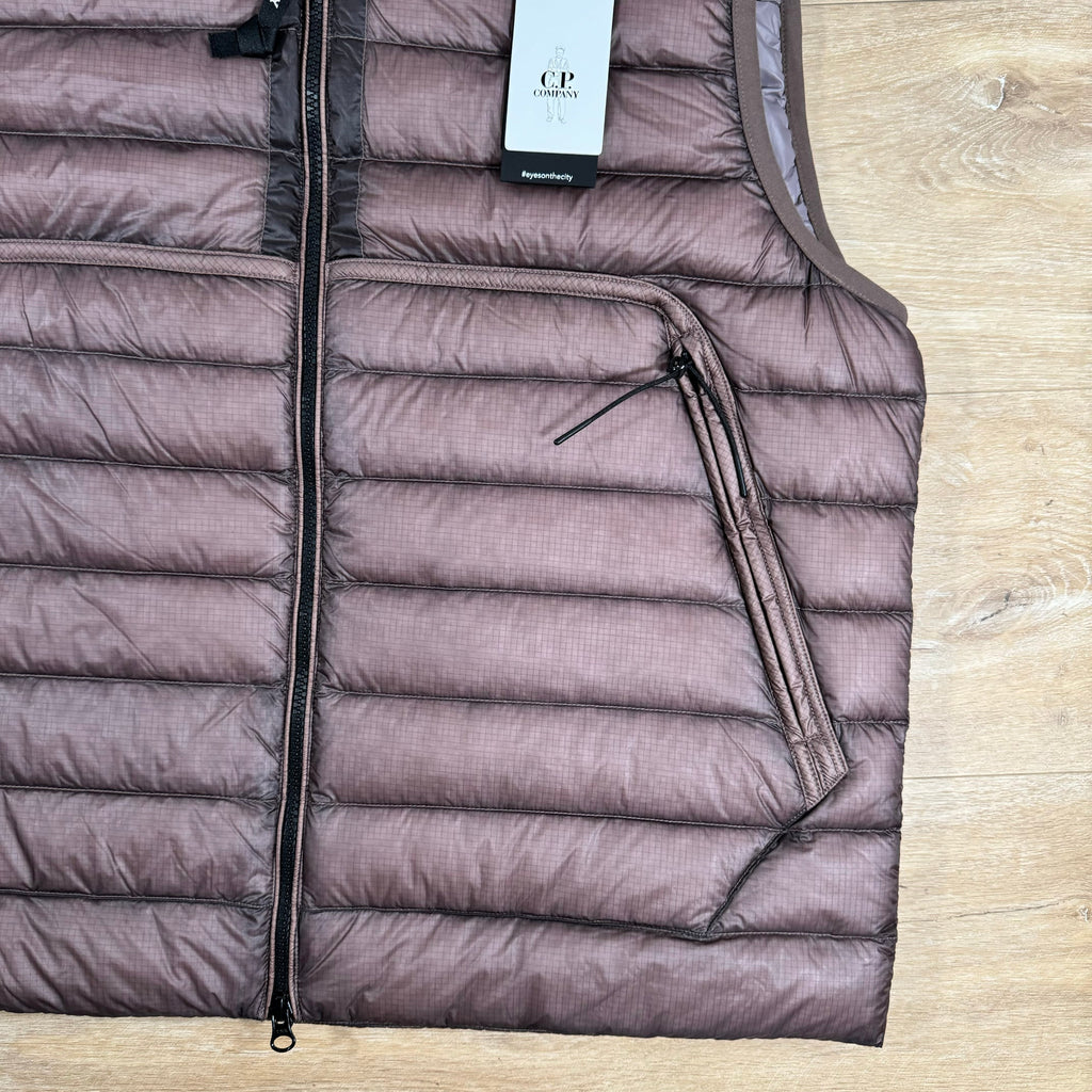 CP Company DD Shell Goggle Down Vest in Purple Dove