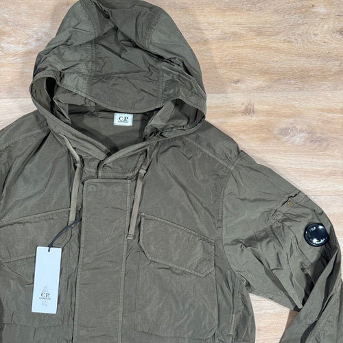CP Company Chrome-R Hooded Lens Jacket in Ivy Green