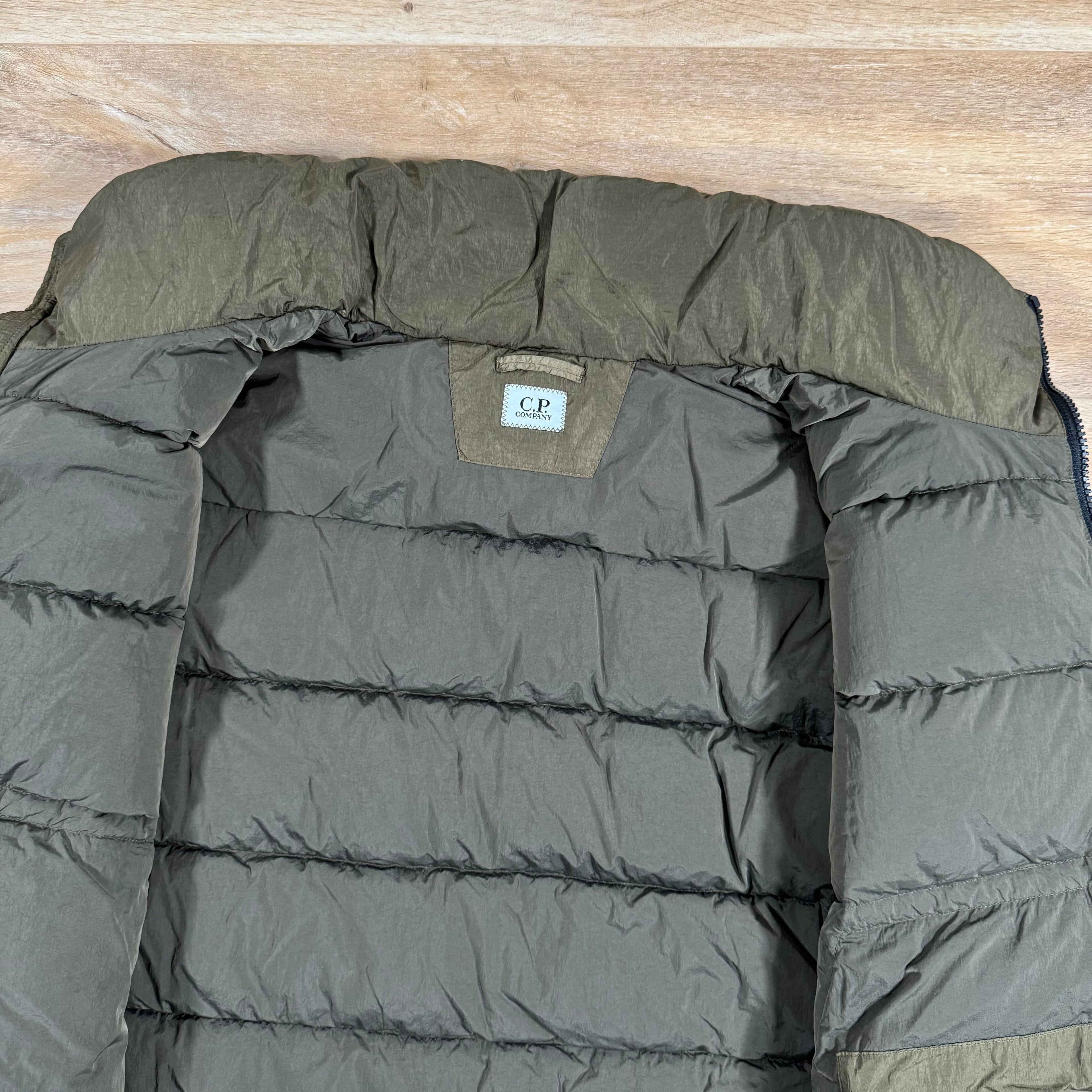 CP Company Chrome-R Down Lens Jacket in Ivy Green