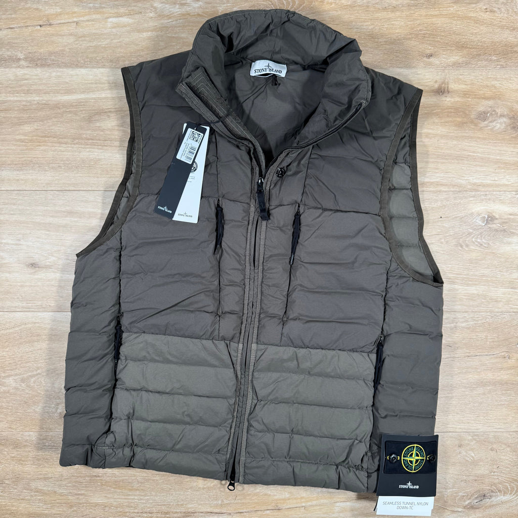 Stone Island Seamless Tunnel Nylon Down-TC Vest in Military Green