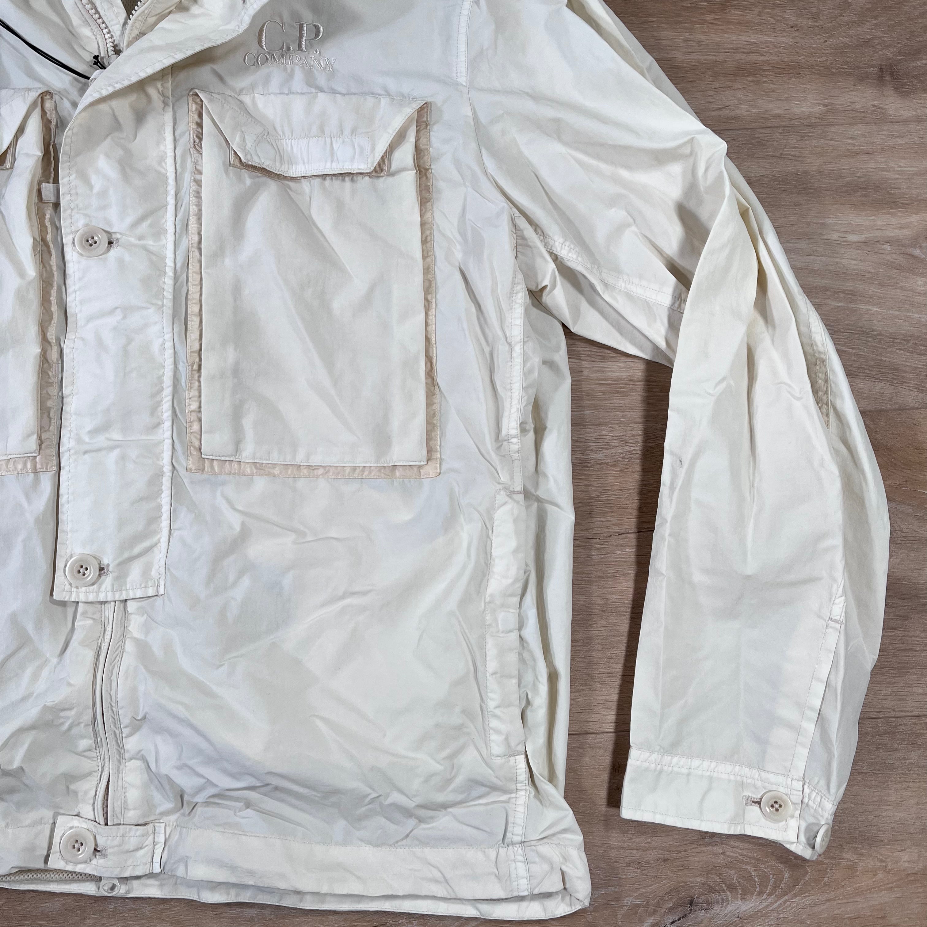 CP Company Flatt Nylon Goggle Overshirt in Pistachio Shell