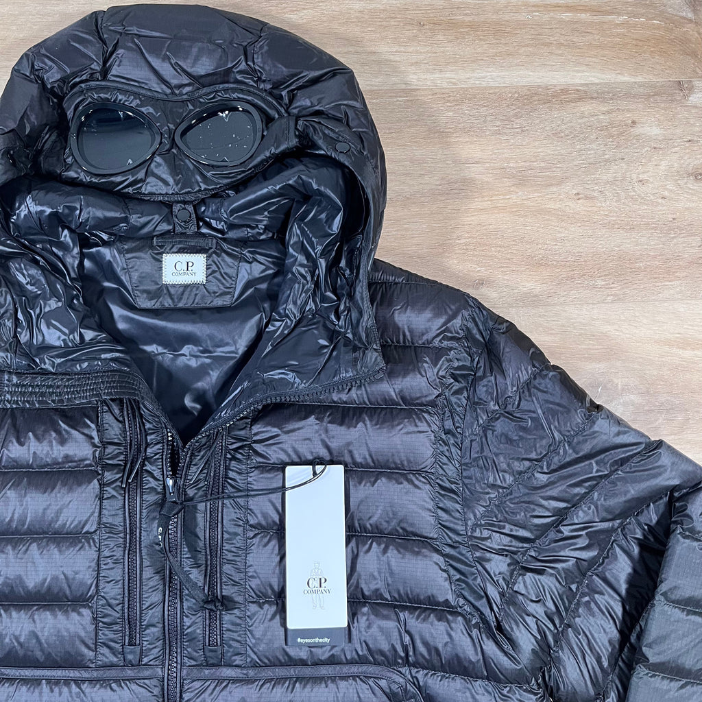 CP Company DD Shell Goggle Down Jacket in Black